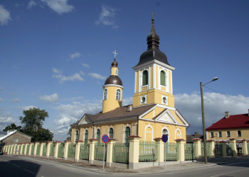 Церковь в городке Выру – фотографии Эстонии