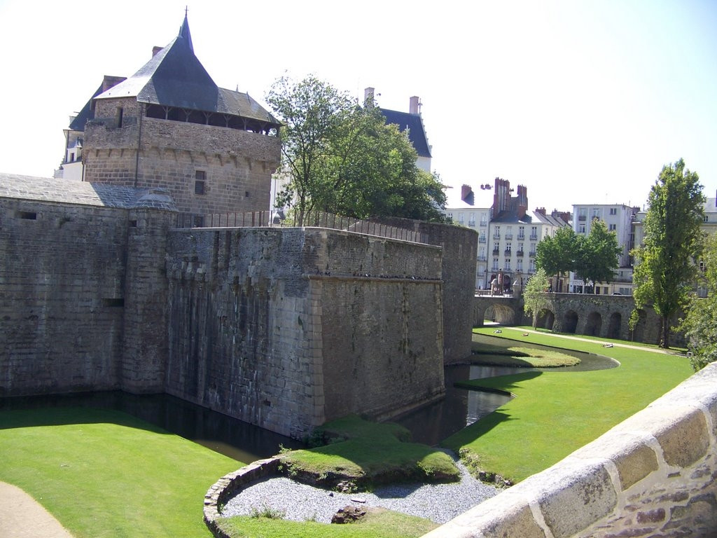 Крепость в Нанте, Франция – фотографии Франции