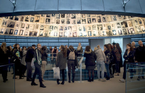 Мемориал жертвам фашизма Яд ва-Шем, Иерусалим, Израиль – фотографии Израиля