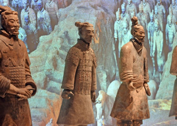 Археологическое открытие Терракотовая армия рядом с Сиань в Китае – фотографии Китая