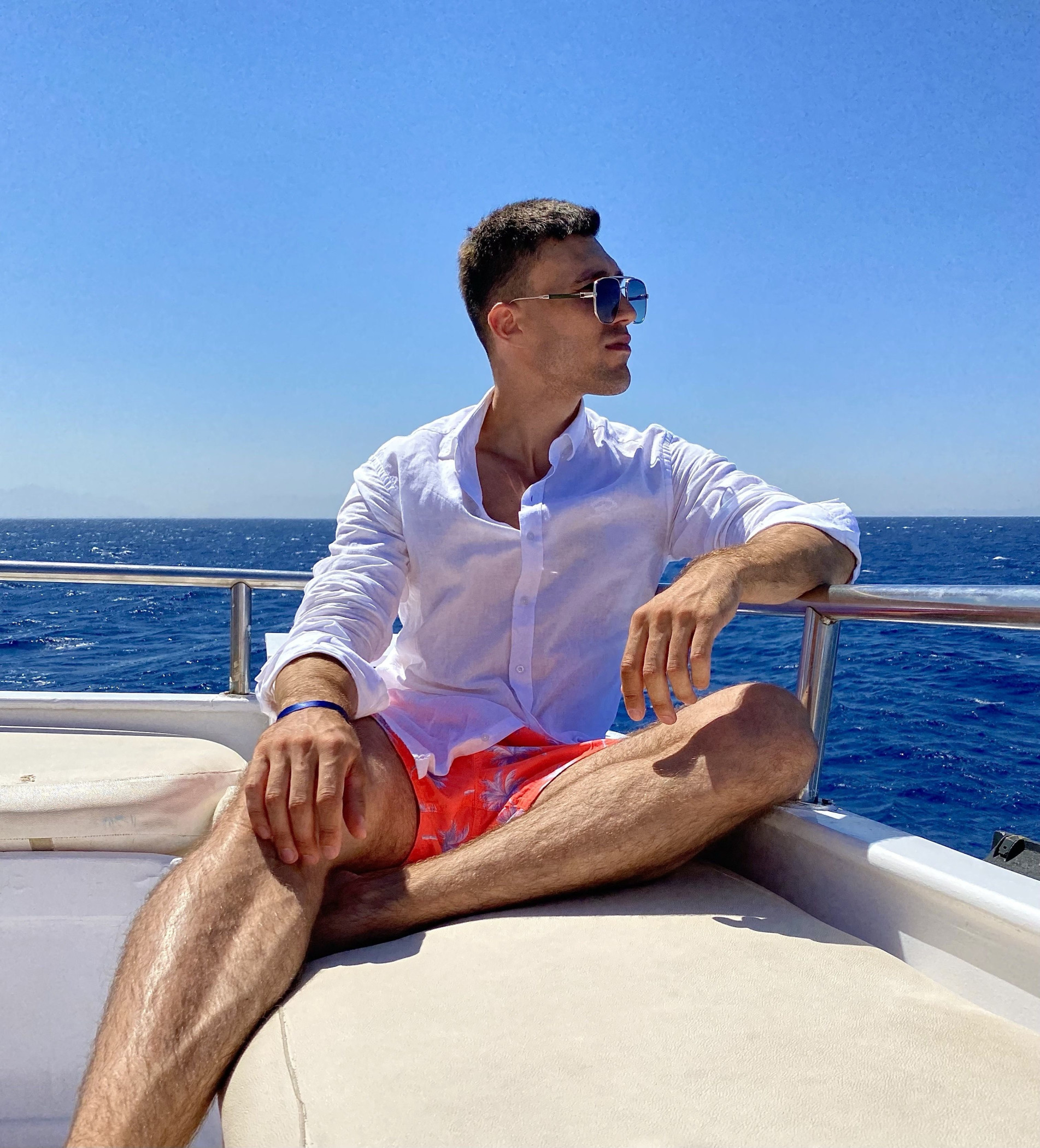 2 – фотографии