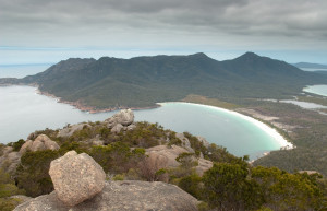 Панорамный вид Вайнглас-Бэй, Австралия. Фото 1 – фотографии Австралии