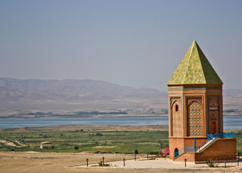 Мавзолей Ноя, Нахичевань – фотографии Азербайджана