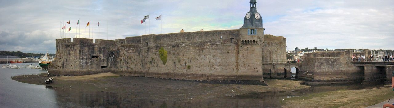 Крепость в Конкарно, Франция. Фото 3 – фотографии Франции