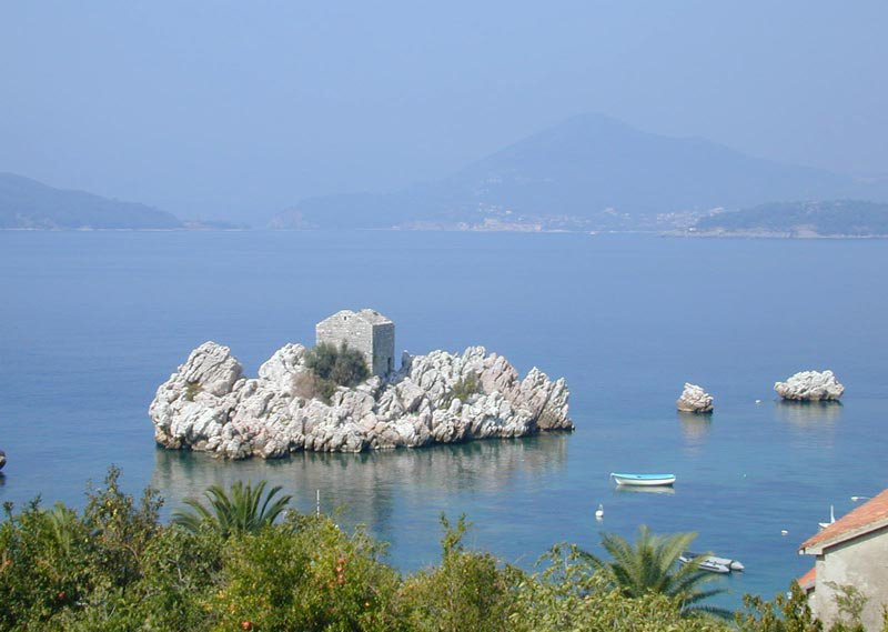 Остров в Милочер, Черногория. Фото 1 – фотографии Черногории