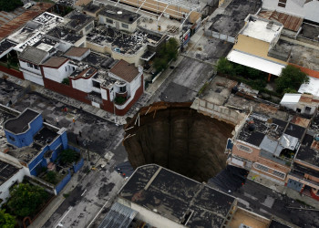 Карстовый провал в Гватемале (Guatemala Sinkhole). Фото 1 – фотографии Гватемалы