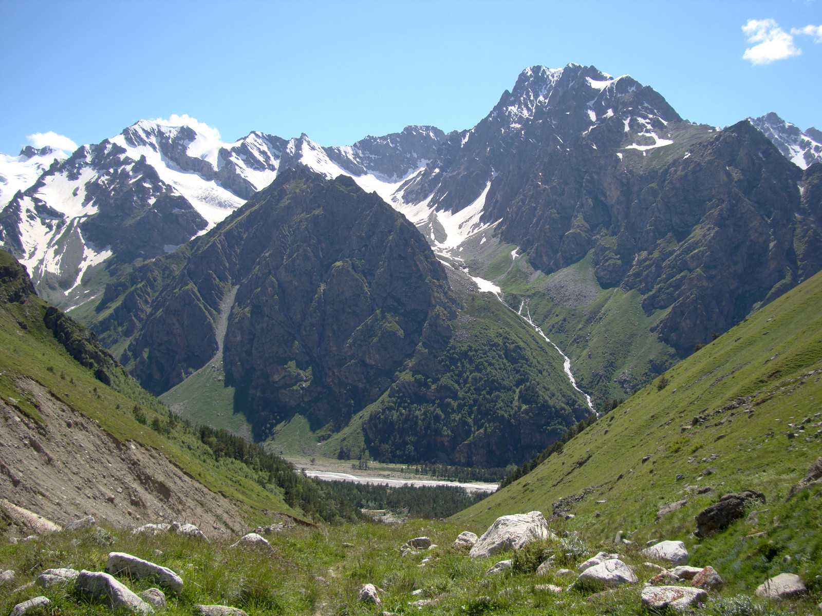 Ущелье Адыр-Су, Кабардино-Балкария, Россия. Фото 4 – фотографии России