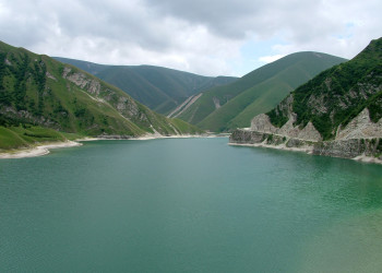 Озеро Казеной-Ам, граница Чечни и Дагестана, Россия – фотографии России