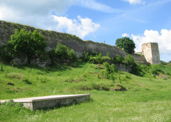 Крепость в Изборске, Россия. Фото 8 – фотографии России