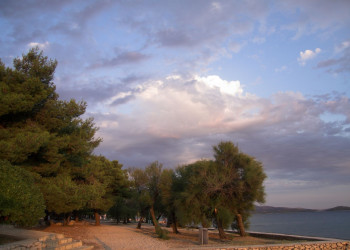 Набережная в Шибеник, Хорватия – фотографии Хорватии