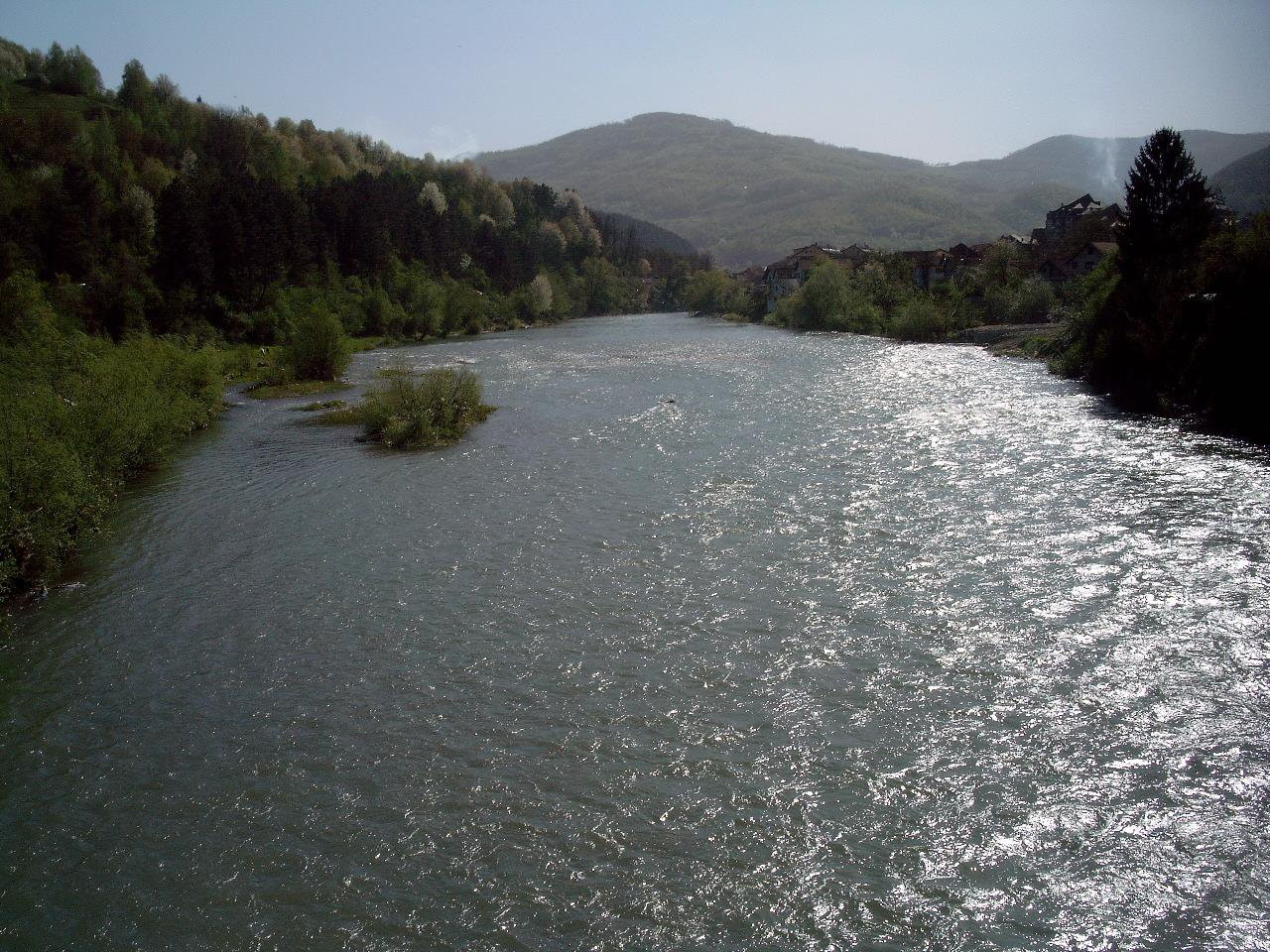 Река в Биело-Поле, Черногория. Фото 1 – фотографии Черногории