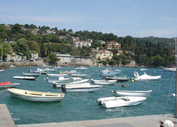 Лодки у причала в Ловране, Хорватия. Фото 1 – фотографии Хорватии