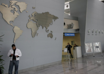 Здание аэропорта в Подгорица, Черногория. Фото 1 – фотографии Черногории