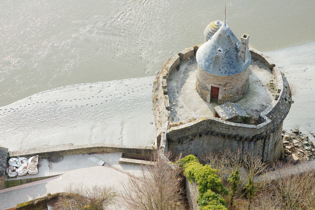 Остров-крепость Мон-Сен-Мишель, Франция – фотографии Франции