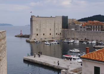 Причал в Дубровнике, Хорватия – фотографии Хорватии