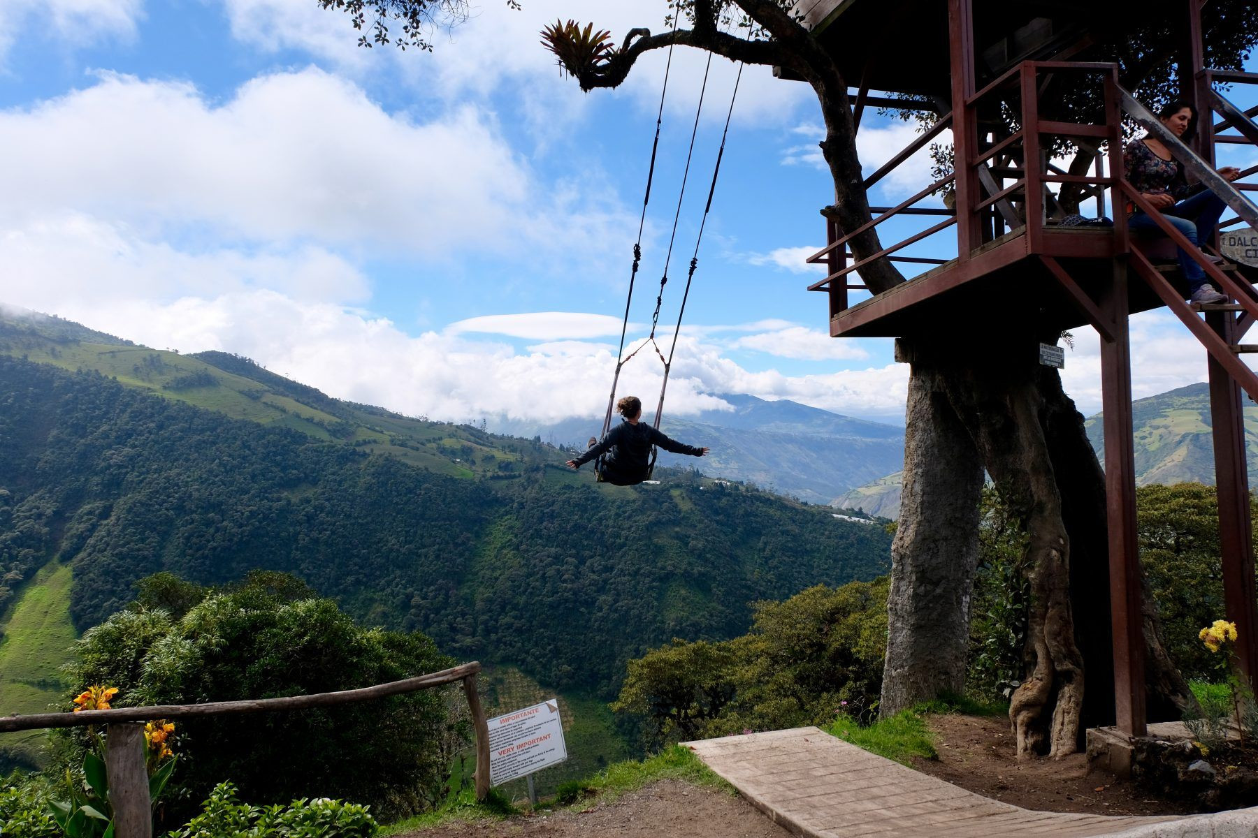 Качели "Конец света" 9 – фотографии Эквадора