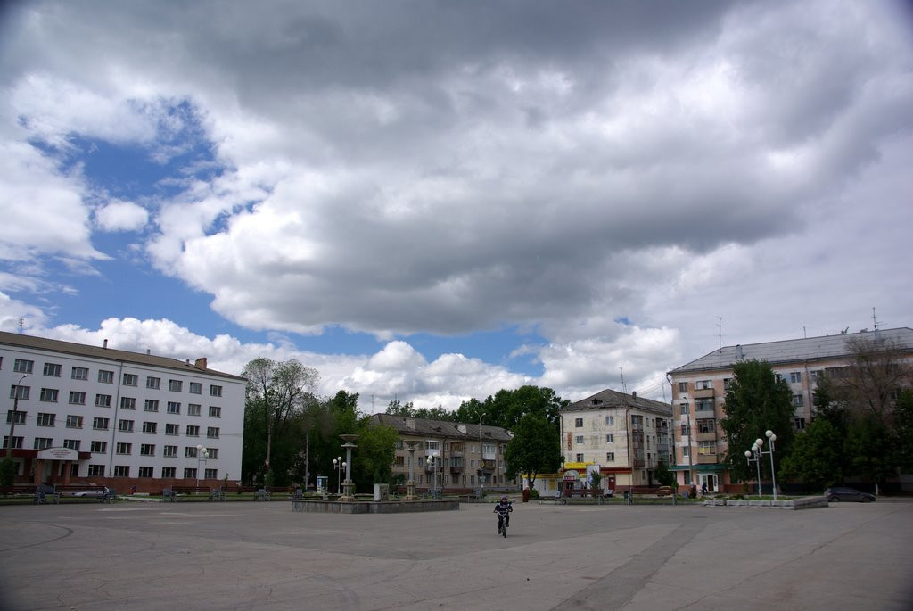 Улица в Тольятти, Россия. Фото 1 – фотографии России