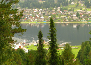 Северная часть Телецкого озера – фотографии России