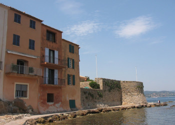 Дома в Сен-Тропе, Франция. Фото 12 – фотографии Франции