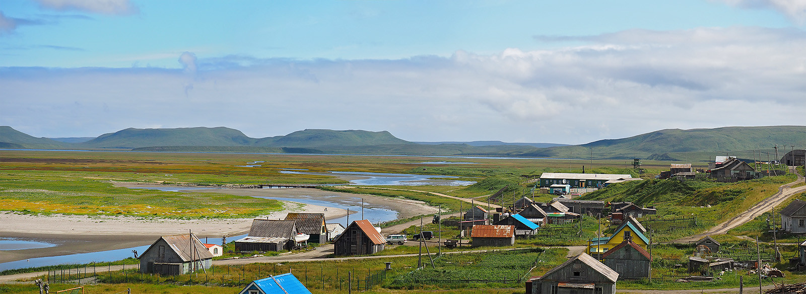 Деревня на Командорских островах. Россия – фотографии России