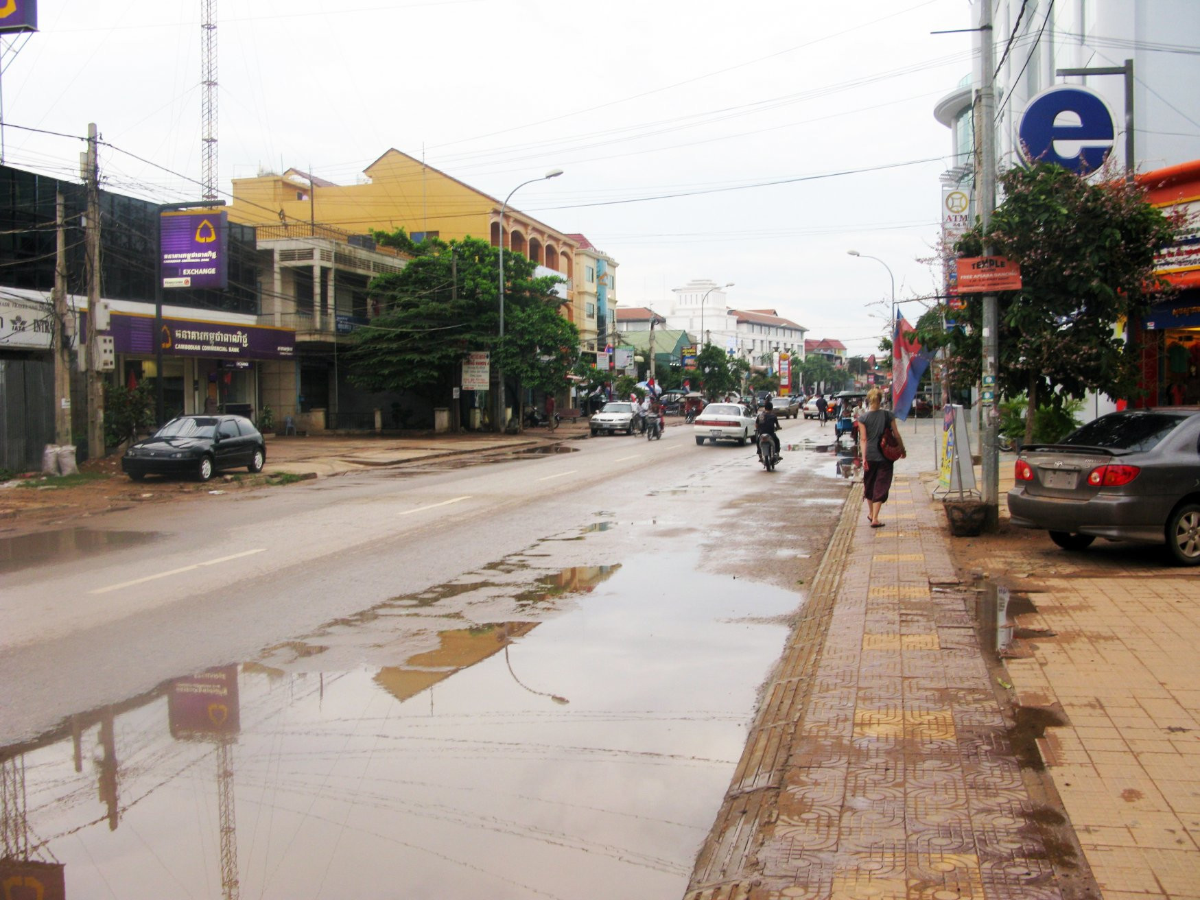 Улица в Сиемреале, Камбоджа. Фото 2 – фотографии Камбоджи