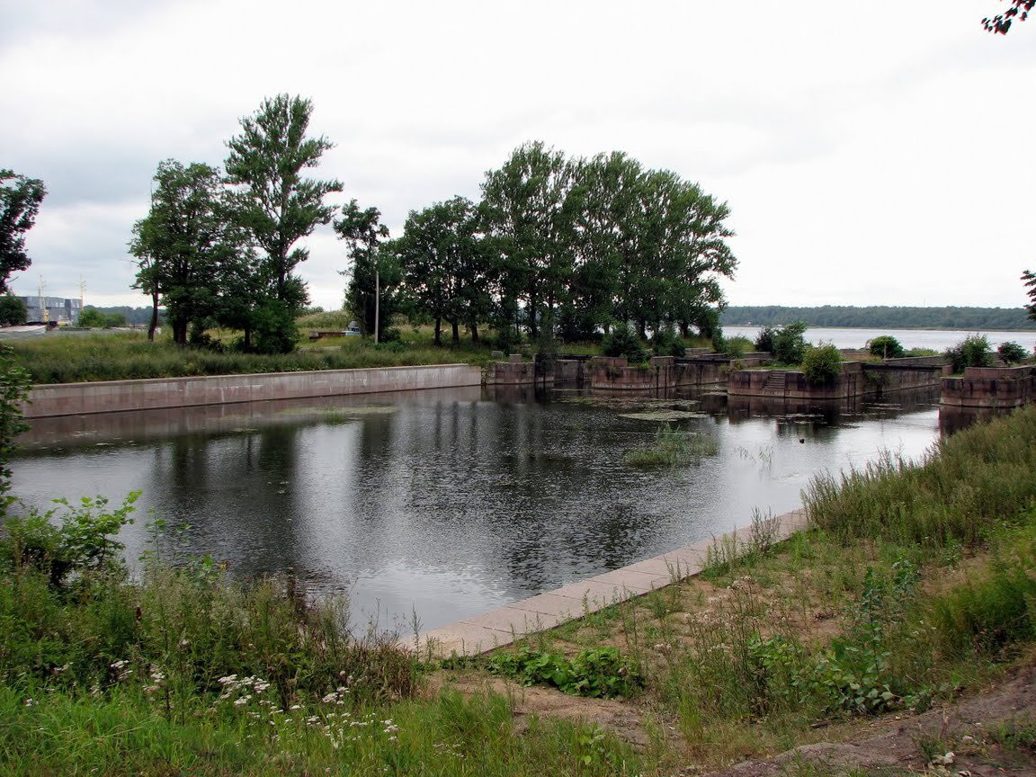 Канал в Шлиссельбурге, Россия. Фото 8 – фотографии России