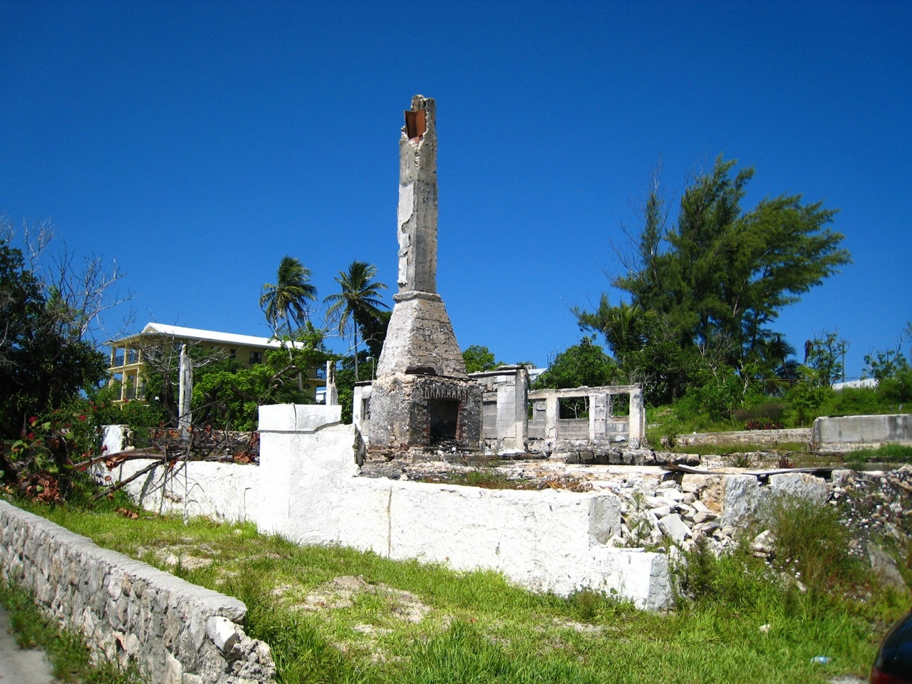 Развалины на острове Бимини, Багамские острова – фотографии Багамских островов