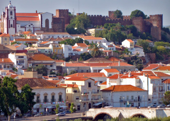 Город Силвиш в регионе Алгарве в Португалии – фотографии Португалии