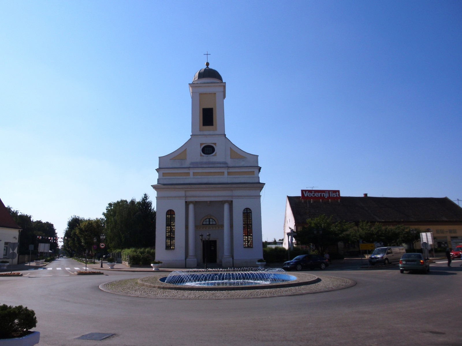 Джя́ково (Đakovo), Хорватия – фотографии Хорватии
