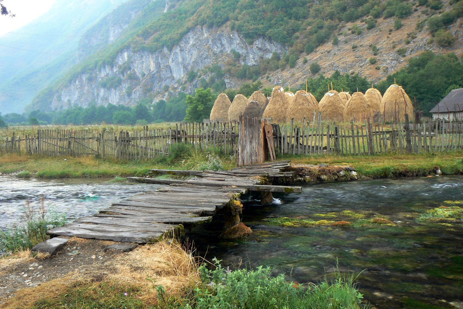 Река в Проклетие, Черногория. Фото 1 – фотографии Черногории