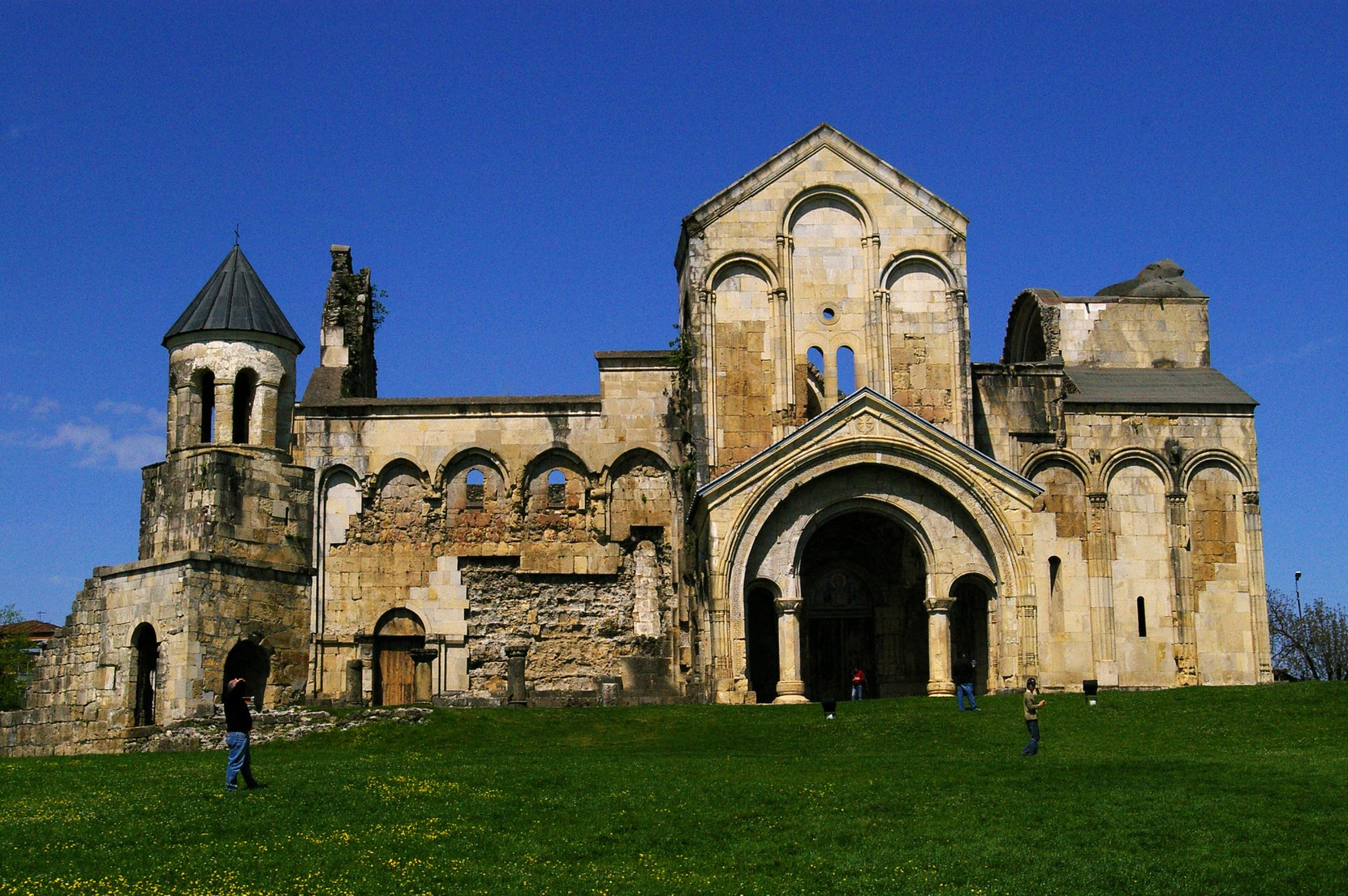 Храм Баграта (Bagrati Cathedral) – фотографии Грузии
