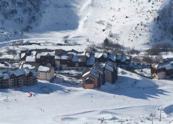 Деревня в Вальменьер-Валуар, Франция. Фото 2 – фотографии Франции