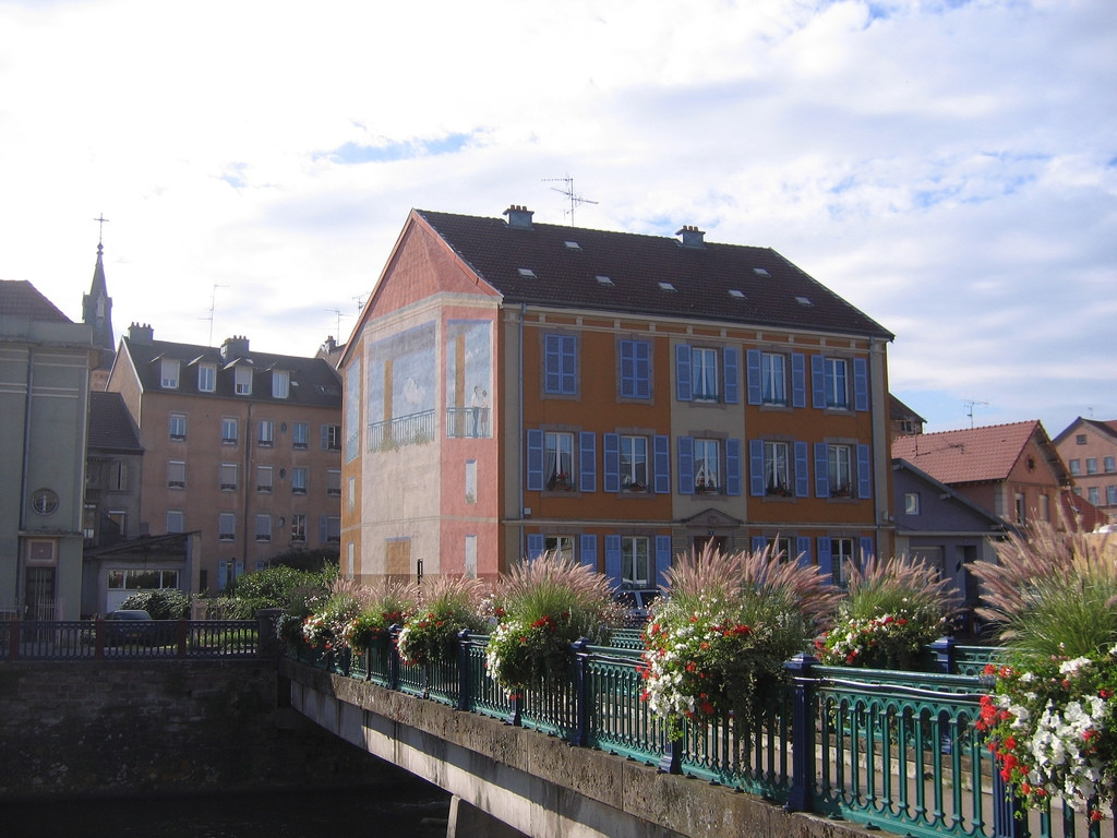 Дома в Бельфоре, Франция. Фото 1 – фотографии Франции