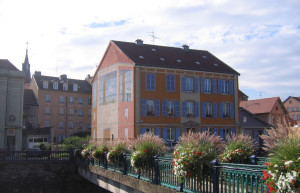 Дома в Бельфоре, Франция. Фото 1 – фотографии Франции