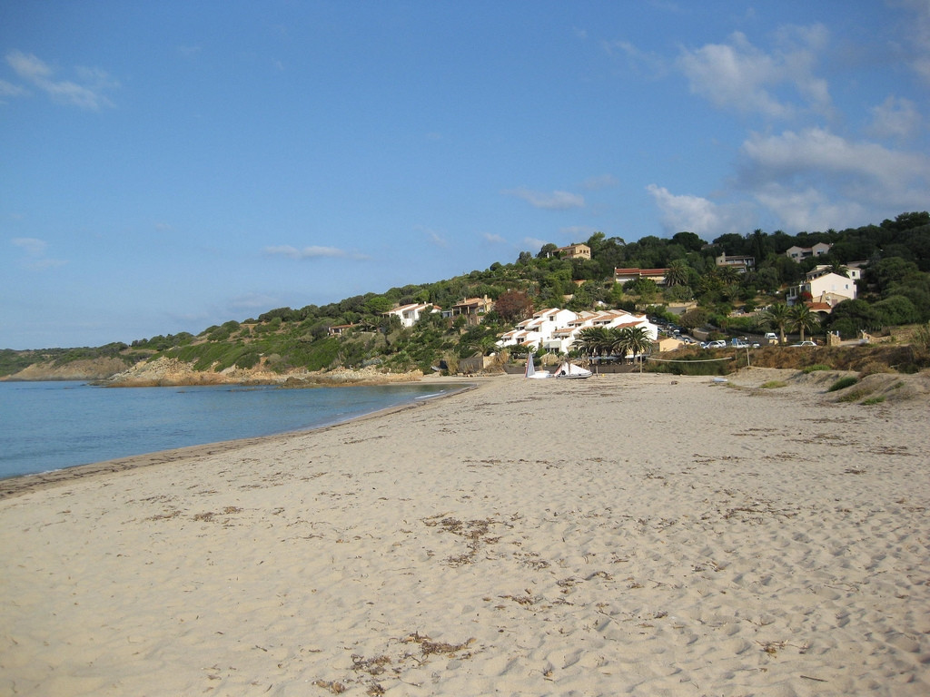 Пляж в Каржезе, Франция. Фото 1 – фотографии Франции