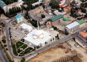 Юсуф Бей Джами — главная джума-мечеть Махачкалы – фотографии России