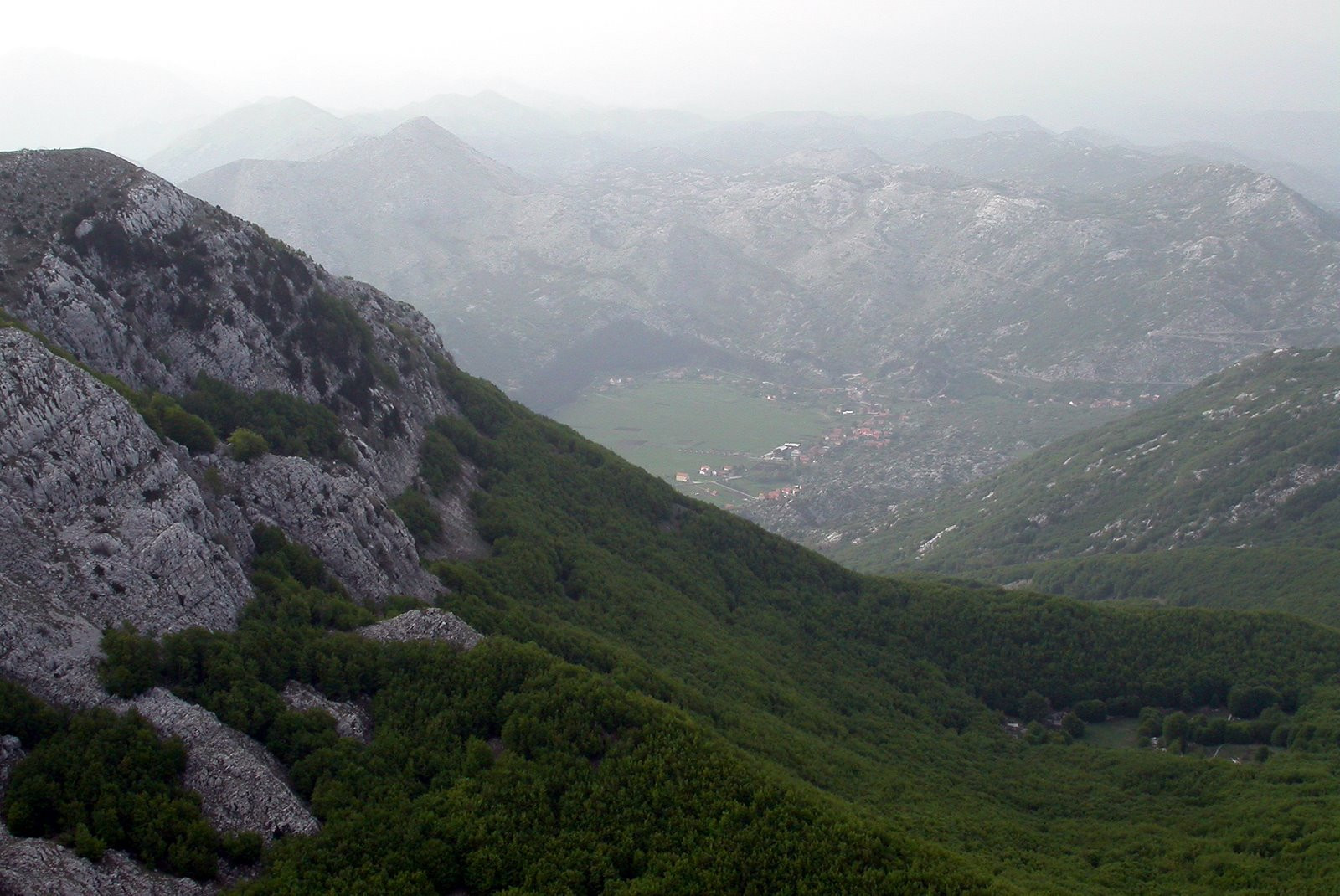 Горы в Ловчен, Черногория. Фото 17 – фотографии Черногории