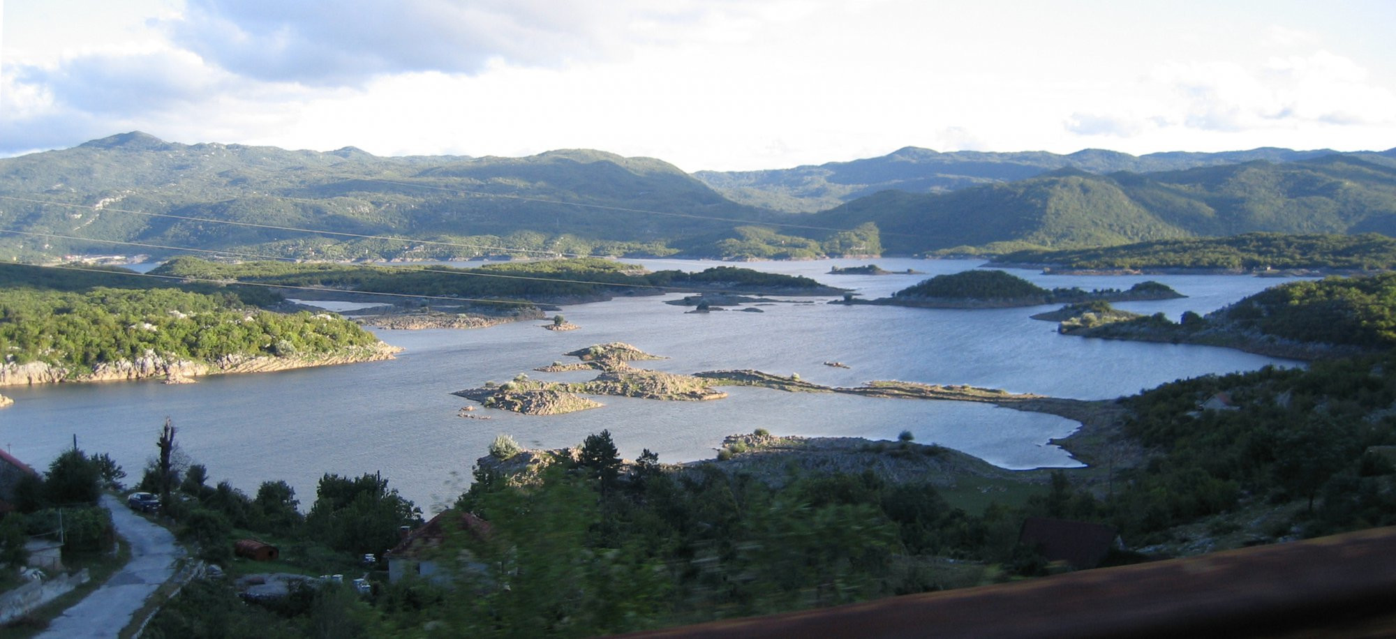 Побережье в Никшич, Черногория. Фото 1 – фотографии Черногории