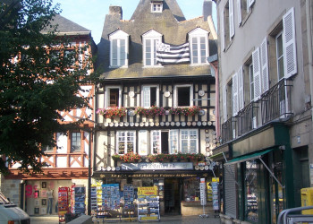 Магазины в Кемпере, Франция. Фото 1 – фотографии Франции