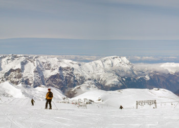 Лыжники в Ле-Дез-Альп, Франция. Фото 2 – фотографии Франции
