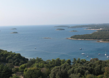 Море в Врсаре, Хорватия – фотографии Хорватии