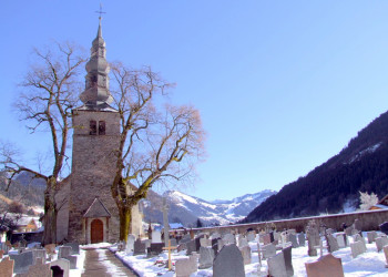 Кладбище в Ла-Шапель-д'Абонданс, Франция – фотографии Франции