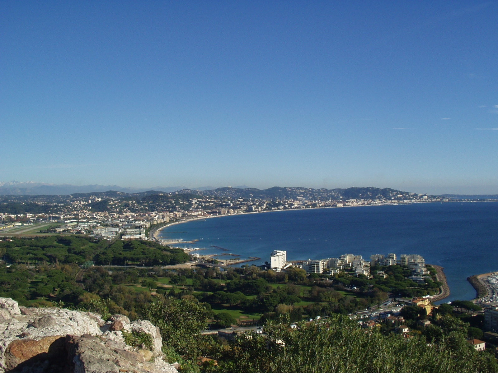 Побережье в Манделье-ля-Напуль, Франция. Фото 2 – фотографии Франции