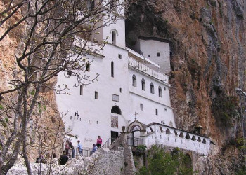 Храм в Даниловграде, Черногория. Фото 11 – фотографии Черногории