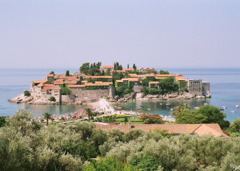 Дома в Святой Стефан, Черногория. Фото 25 – фотографии Черногории