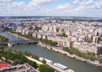 Река Сена в Париже, Франция – фотографии Франции