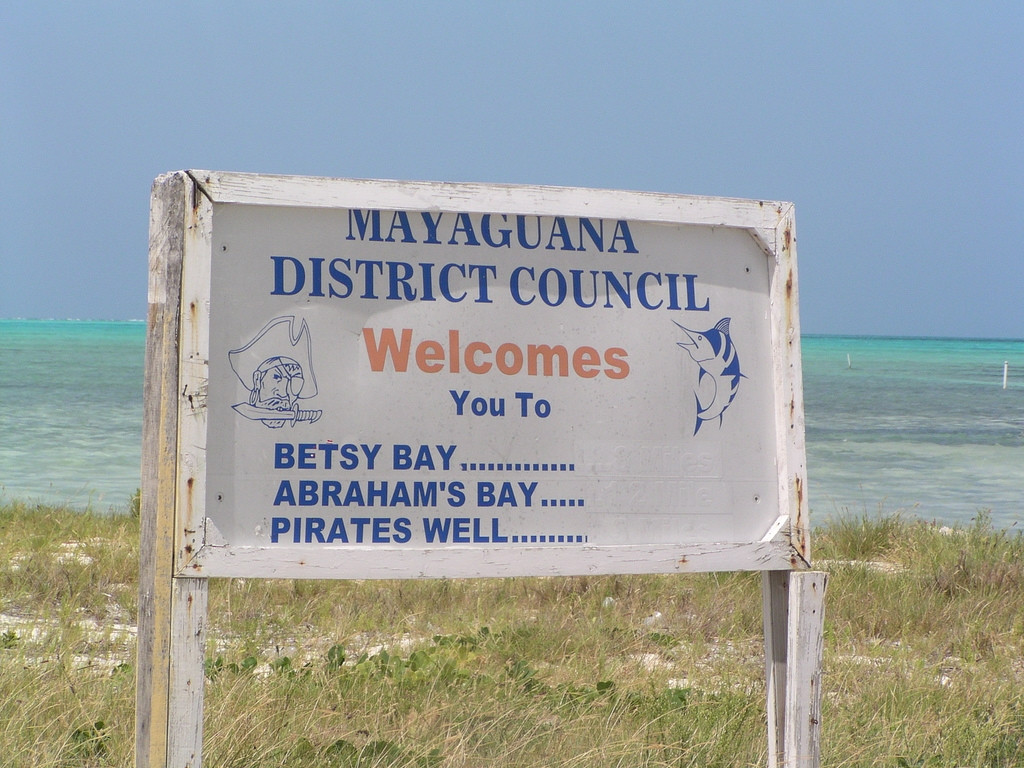 Берег острова Маягуана, Багамские острова – фотографии Багамских островов