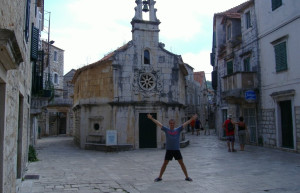 Улица в Йелса, Хорватия – фотографии Хорватии