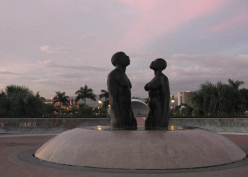 Скульптура в Кингстоне, Ямайка. Фото 1 – фотографии Ямайки