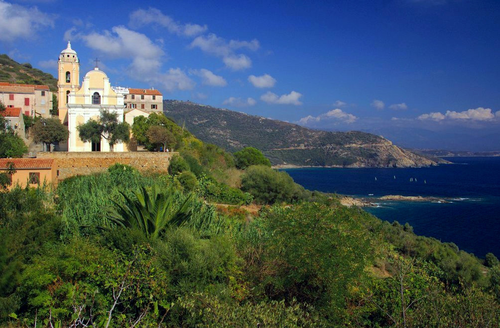 Церкви в Каржезе, Франция – фотографии Франции